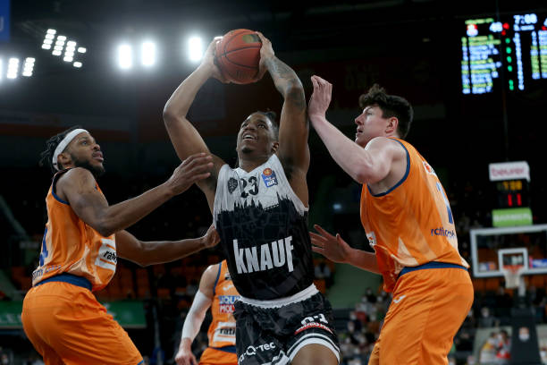 应不同的场 应不同的场